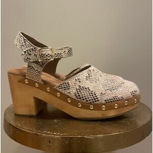 Diba True 7 Cat Paws Snakeskin Clogs | Leather, Wooden Sole, NWOT, MSRP $150